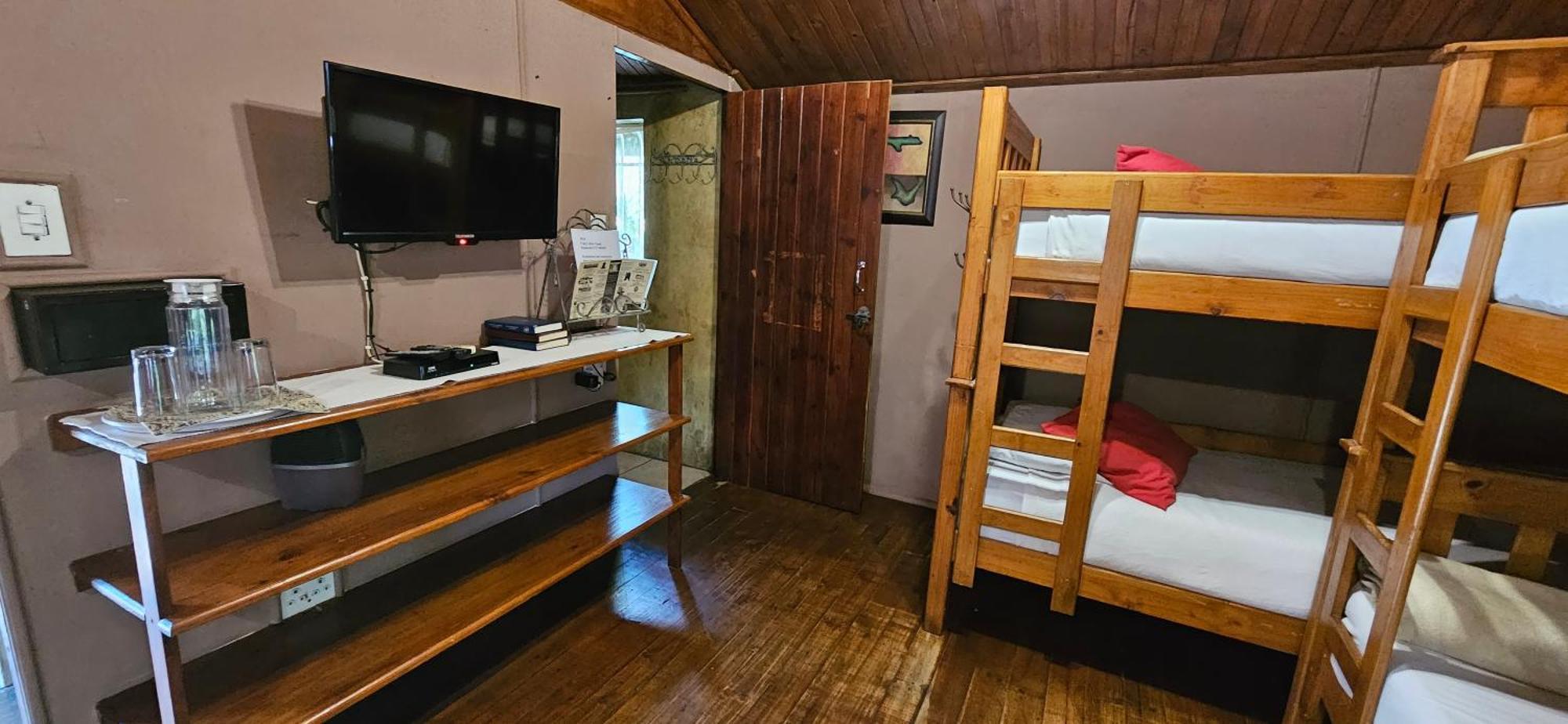 Old Vic Travellers Inn Nelspruit ネルスプロイト エクステリア 写真